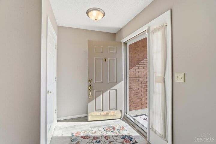 Property Photo: 704 Terrace Court OH 45067