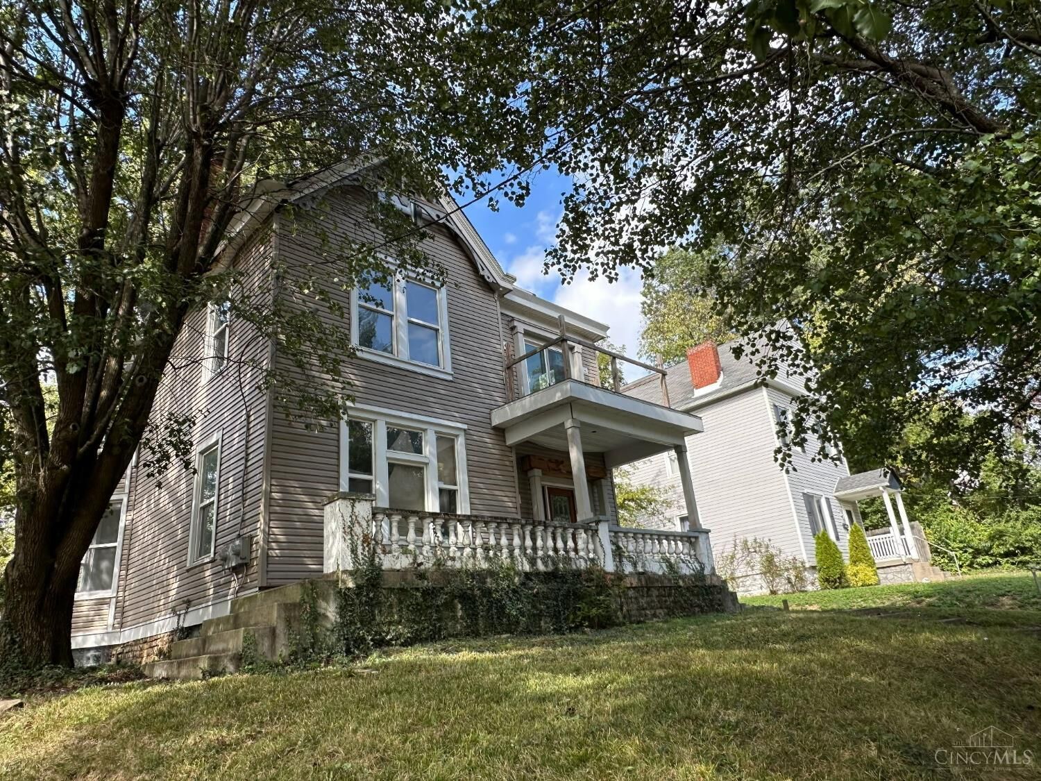 Property Photo:  435 Purcell Avenue  OH 45205 