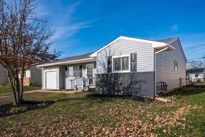 Property Photo:  3120 Chelford Drive  OH 43219 