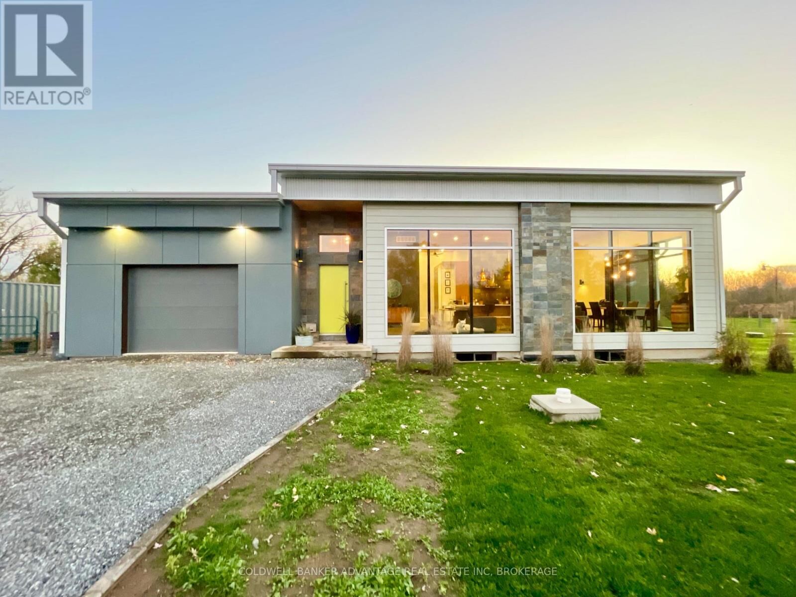 Photo de la propriété: 817 Doans Ridge Road ON L3B 5N7