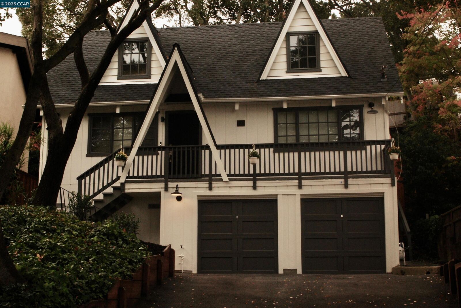 Property Photo:  129 Spring Rd  CA 94563 