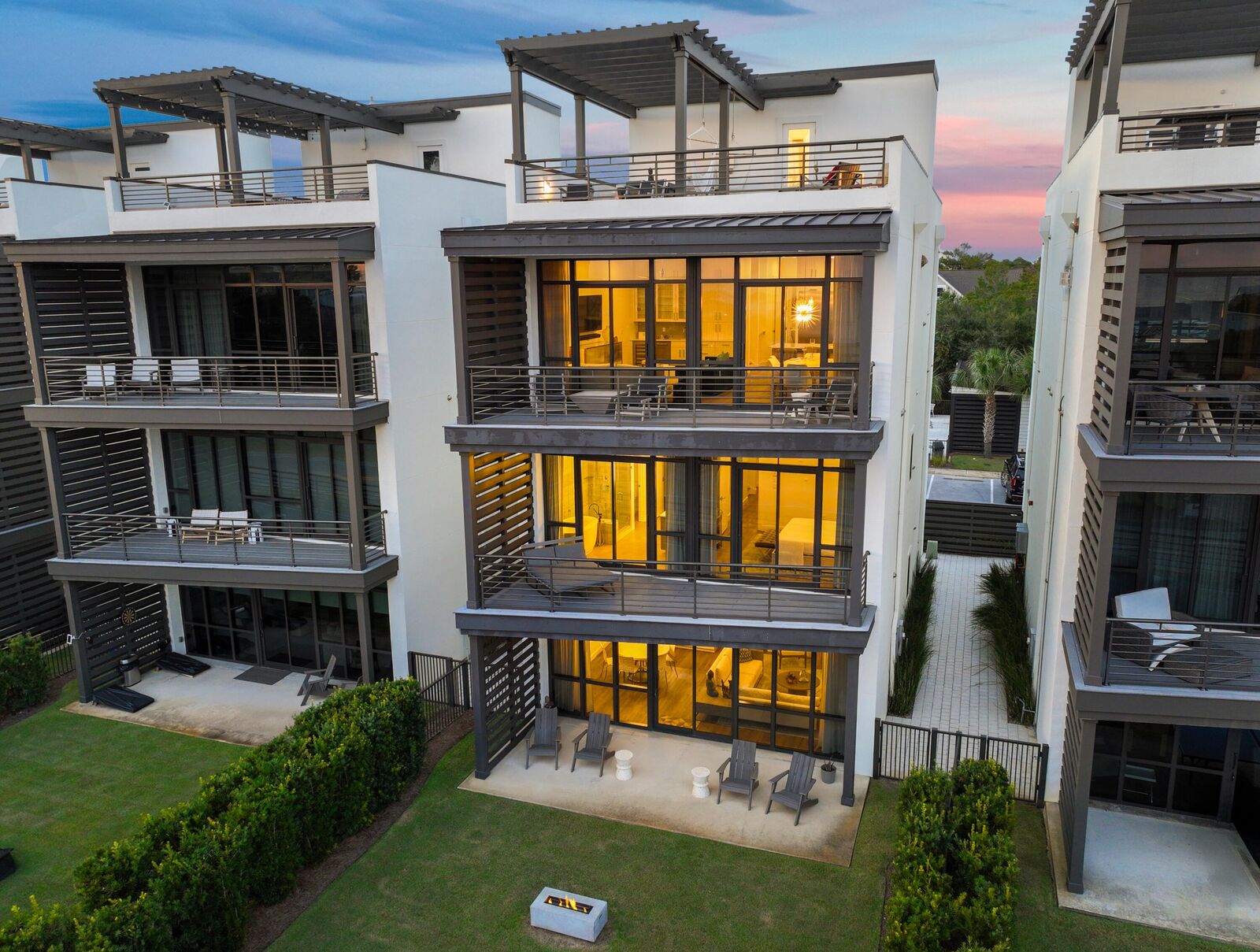 Property Photo: 2182 W County Highway 30A FL 32459