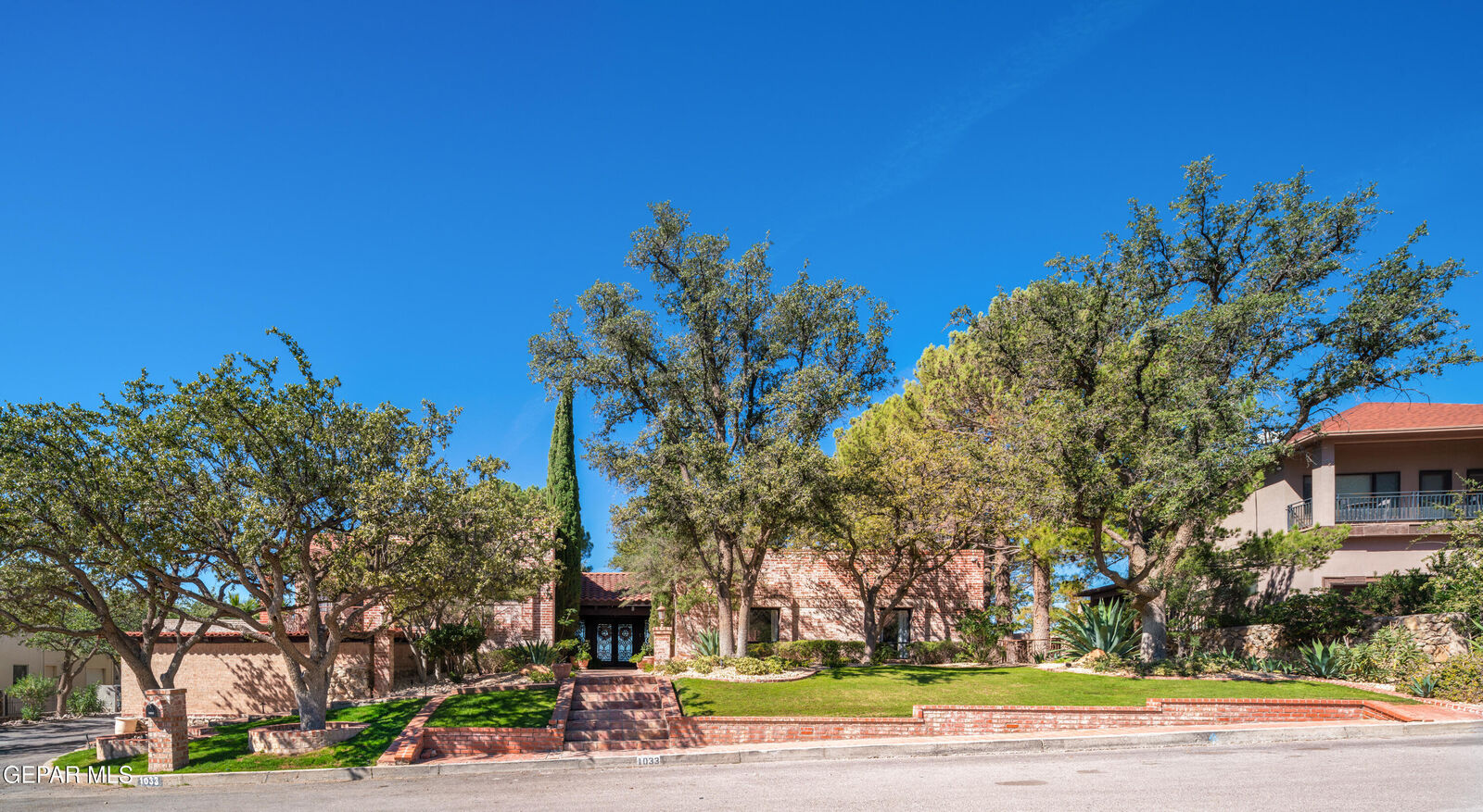 Property Photo: 1033 Singing Hills Drive TX 79912