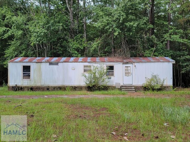 Property Photo: 744 Live Oak Church Road GA 31313