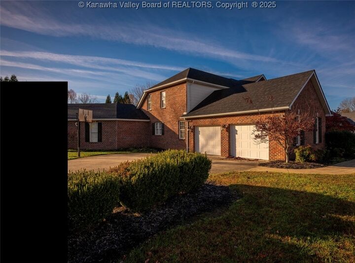 Property Photo:  1006 Crestmont Road  WV 25526 