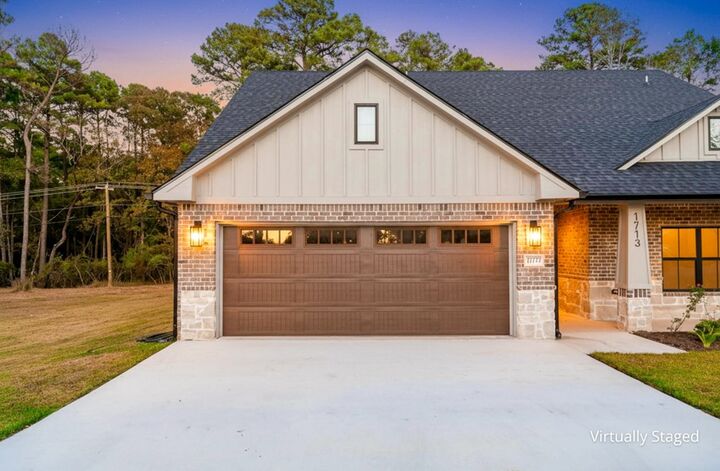 Property Photo: 1713 Champions Drive TX 75901