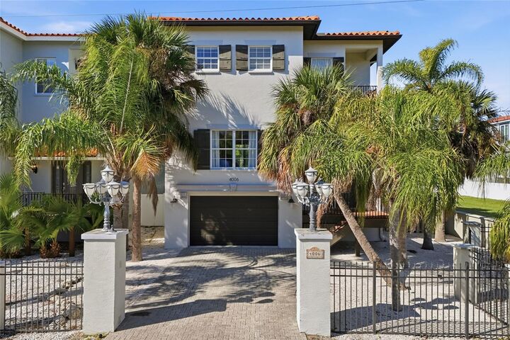 Property Photo: 4006 5th Avenue FL 34217