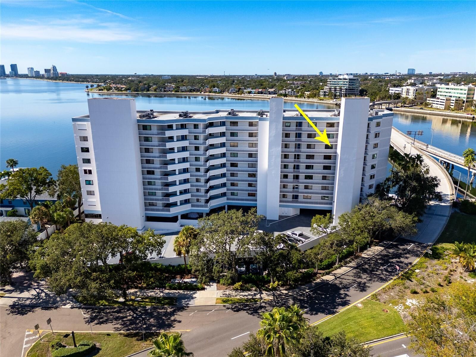 Property Photo:  2 Adalia Avenue 807  FL 33606 