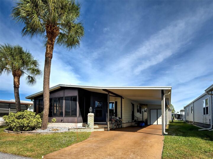 Property Photo:  2100 Kings Highway 1067  FL 33980 