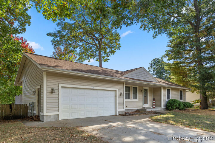 Property Photo:  428 Escanaba Lane  MI 49442 