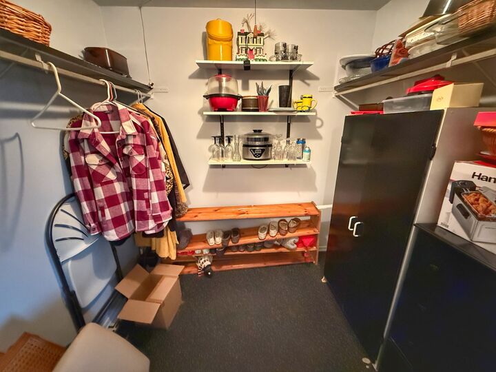 Property Photo:  526 S Springinsguth Road  IL 60193 