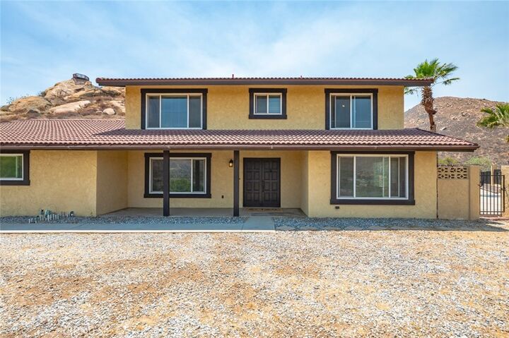 Property Photo: 11425 Tiffany Lane CA 92557