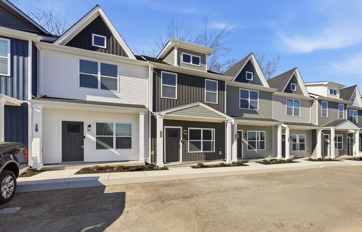 Property Photo:  121 Front Ridge Circle  TN 37040 