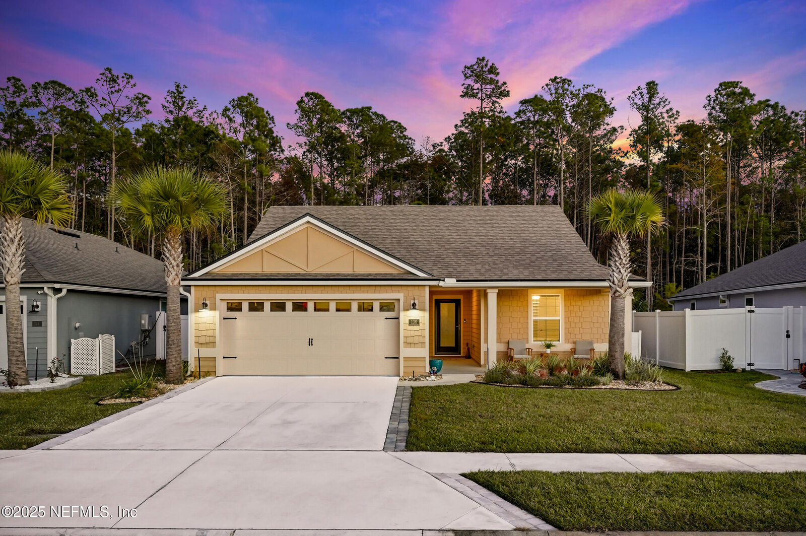 Property Photo:  136 Eagles Landing Lane  FL 32095 