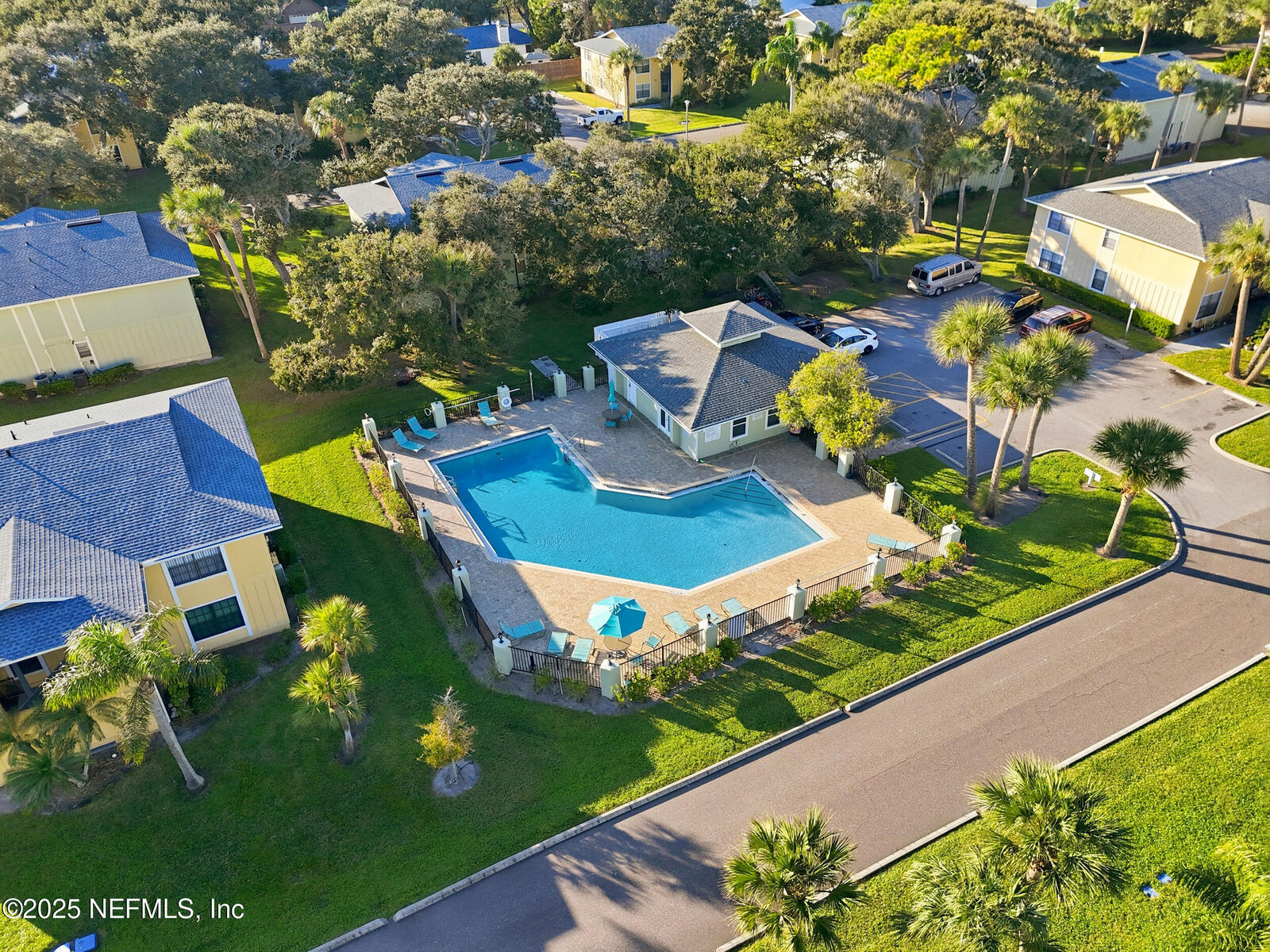 Property Photo:  47 Clipper Court  FL 32080 