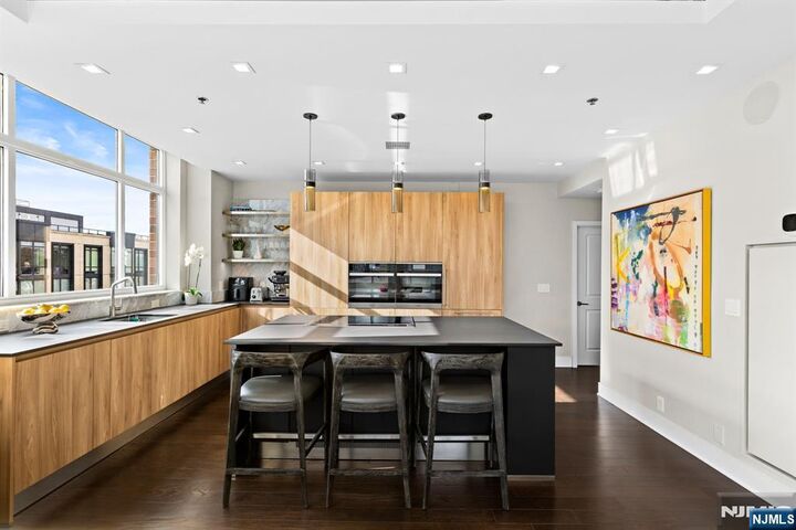 Property Photo: 1100 Maxwell Lane Ph1201 NJ 07030