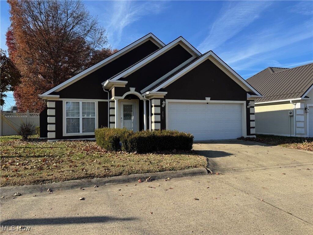 Property Photo: 2201 Packard Way WV 26104