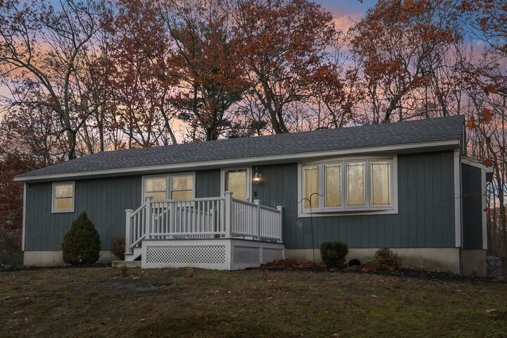 Property Photo:  10 Old Coach Road  NH 03811 