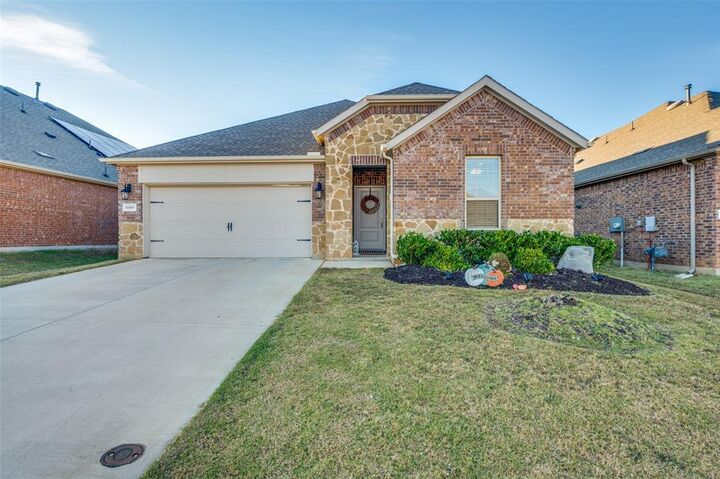 Property Photo: 11105 Autry Ridge Lane TX 76227