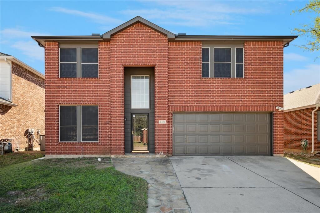 Property Photo: 405 Indian Trail Road TX 76262