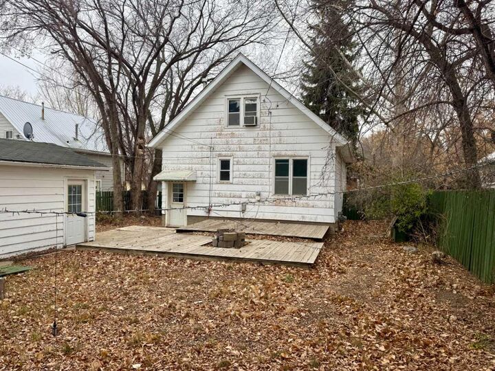 Property Photo: 5115 46 Street AB T0B 3S0