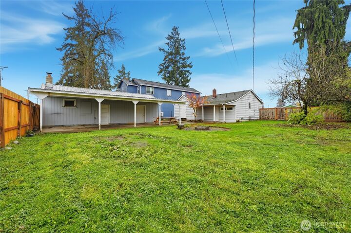 Property Photo: 823 E 55th Street WA 98404