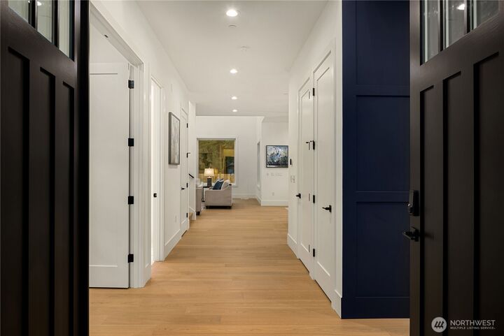 Property Photo:  13698 NE 83rd Street  WA 98052 