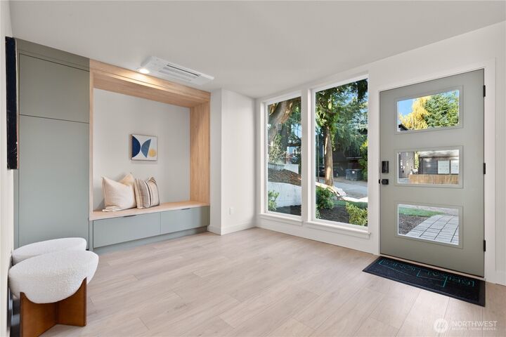 Property Photo:  1253 NE 96th Street  WA 98115 