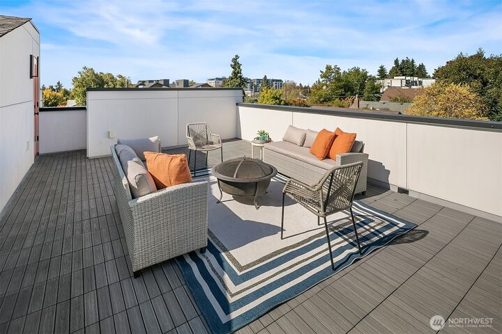 Property Photo:  8326  14th Avenue NW  WA 98117 