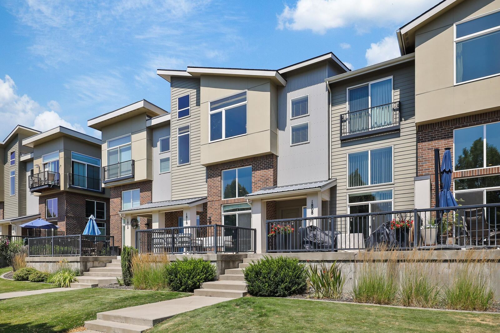 Property Photo: 1810 W Summit Pkwy WA 99201