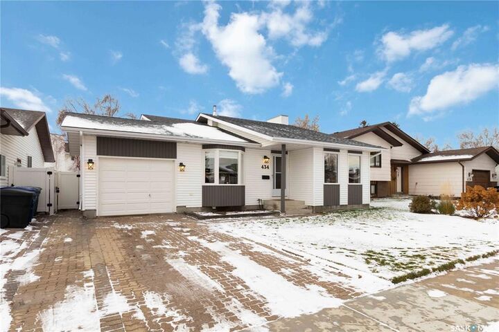 Property Photo: 434 Nemeiben Road SK S7J 4Z6