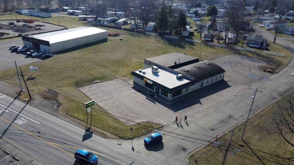 Property Photo: 1211 Court Street OH 43113