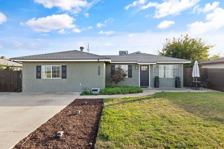 1015 Geary Avenue  Sanger CA 93657 photo