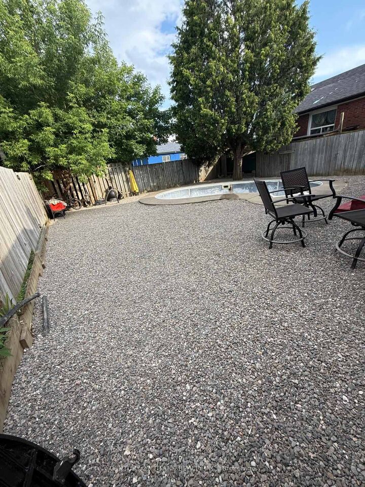 Property Photo:  29 Mercer Drive  ON L6X 1B5 