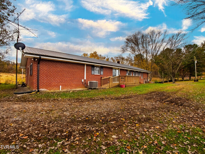 Property Photo:  2151 Horton Ford Road  TN 37731 
