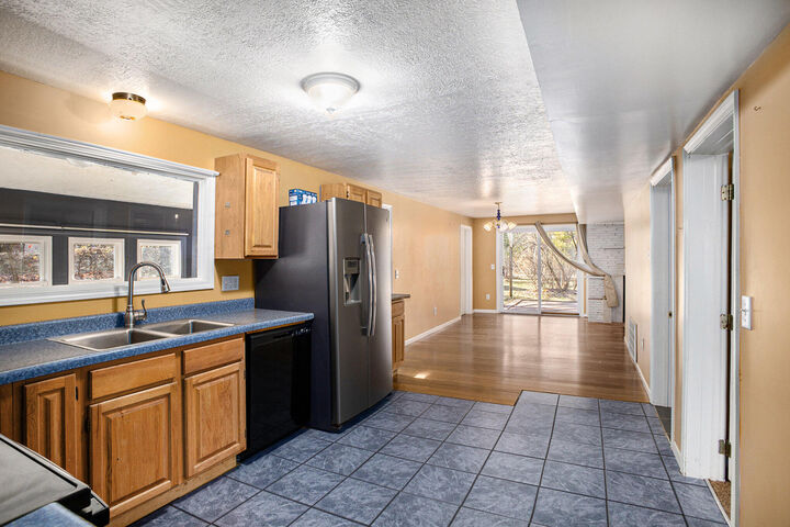 Property Photo: 2015 Forest Road MI 48910