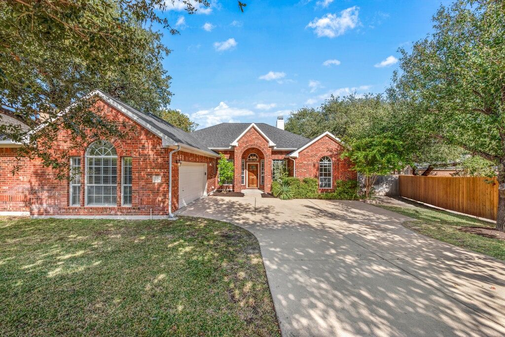 Property Photo:  725 Nelson Ranch Road  TX 78613 
