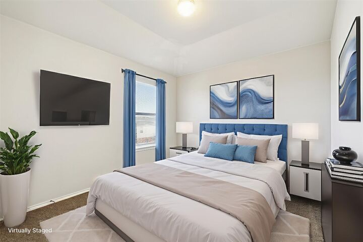 Property Photo:  924 Melted Candle Cove  TX 78660 