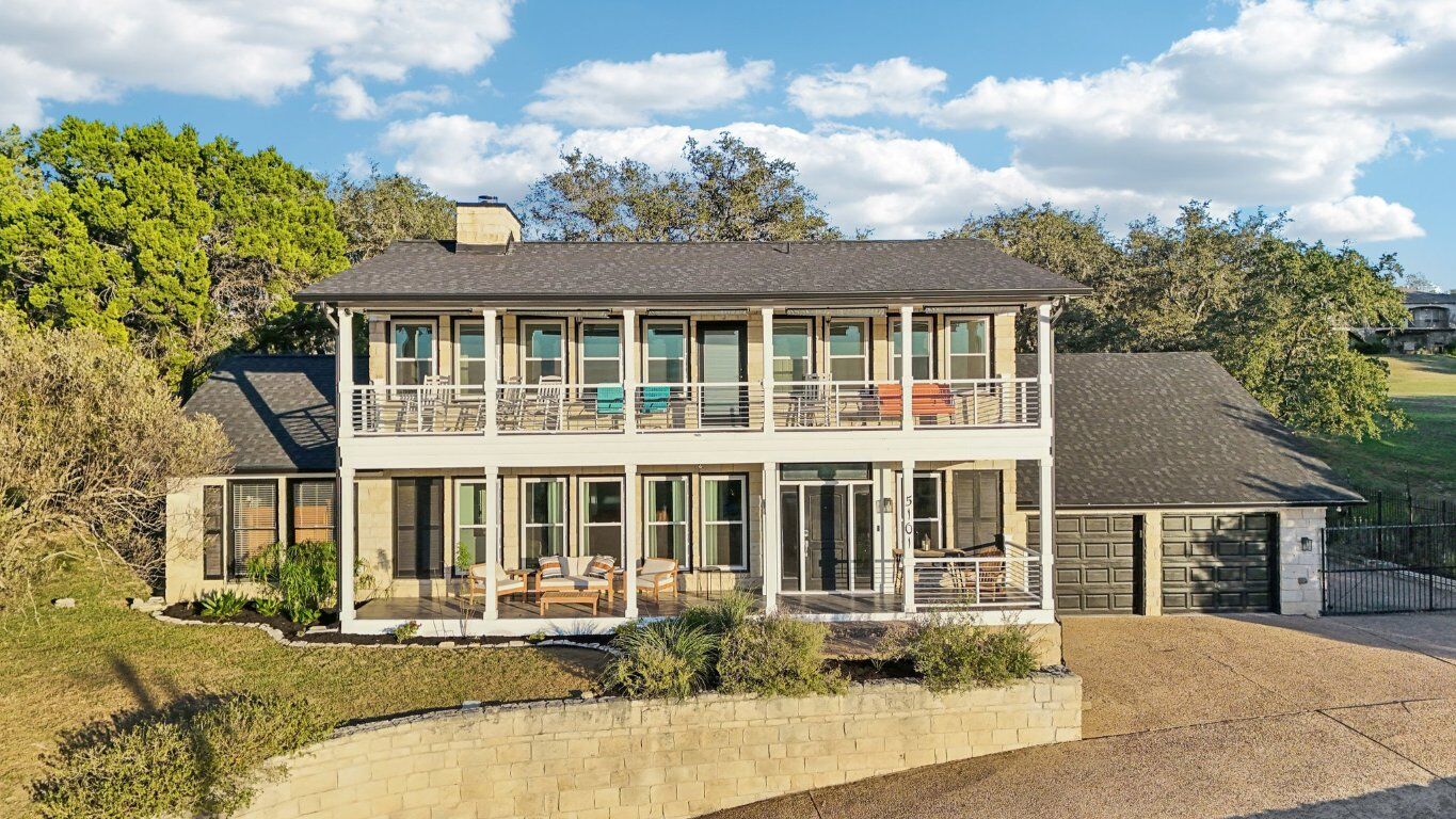 Property Photo:  5101 Country Club Drive  TX 78645 