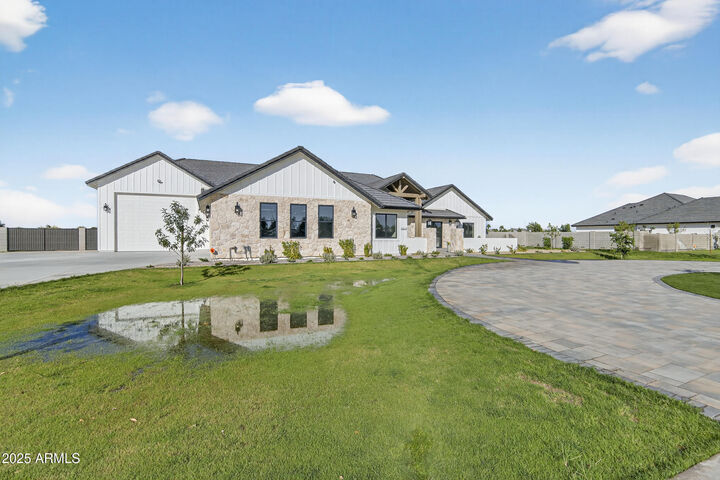 Property Photo: 22218 E Misty Court AZ 85142