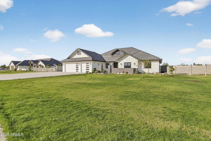 Property Photo: 22226 E Misty Court AZ 85142