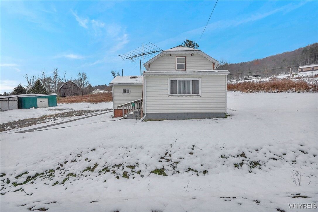 Property Photo:  944 Coyle Road  NY 14715 