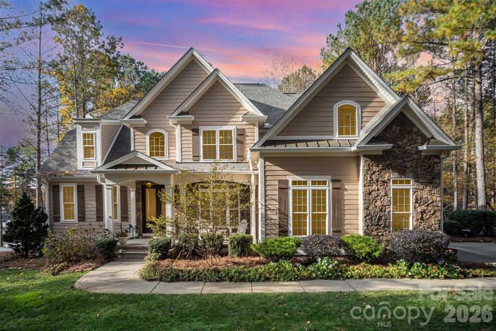 Property Photo:  6782 Barefoot Cove Court  NC 28037 