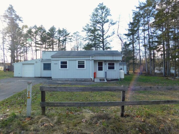 Property Photo:  3039 Maple Dr  PA 15853 