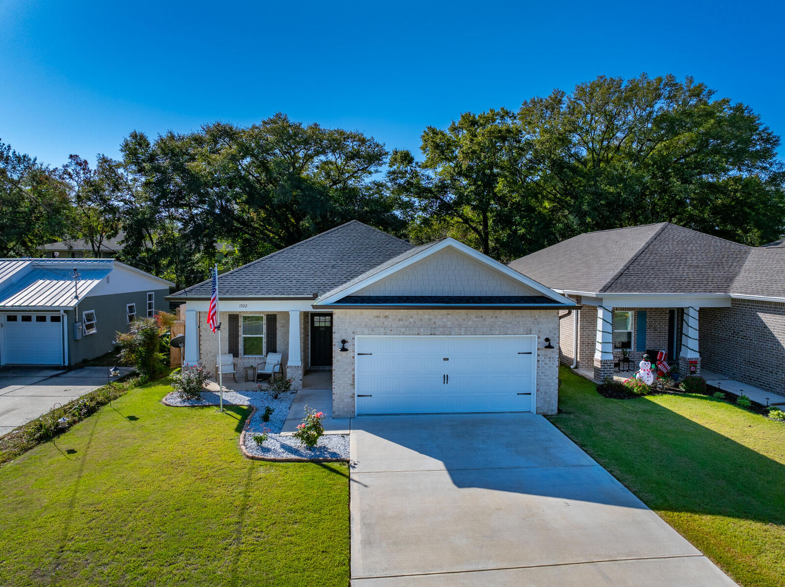 Property Photo: 1522 27th Street FL 32578