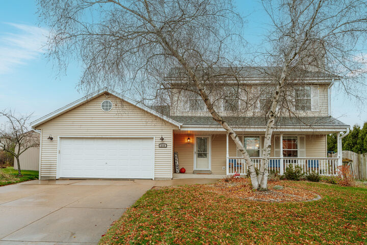 Property Photo:  275 Dean Rd  WI 53004 