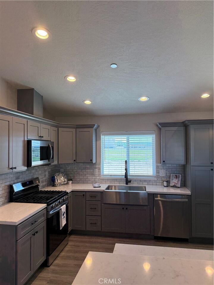 Property Photo:  20997 Valencia Street  CA 92308 