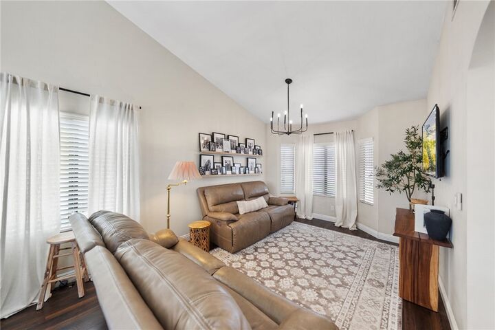 Property Photo:  41637 Chablis Court  CA 92591 