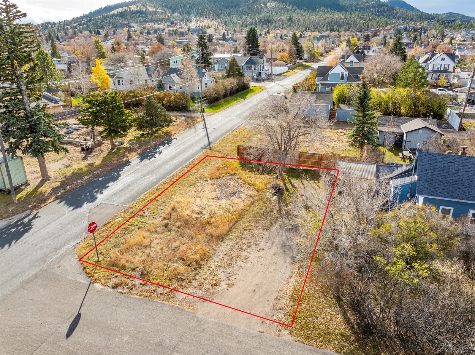 Property Photo:  1801 Cannon Street  MT 59601 