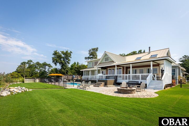 Property Photo:  4064 Martins Point Road  NC 27949 